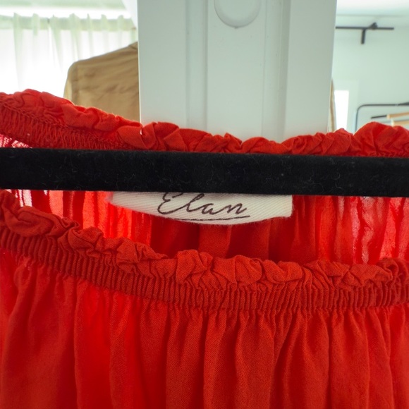 ⚪️ Elan Vibrant Red Boho Blouse with Flowy Sleeves Size M - Picture 8 of 8